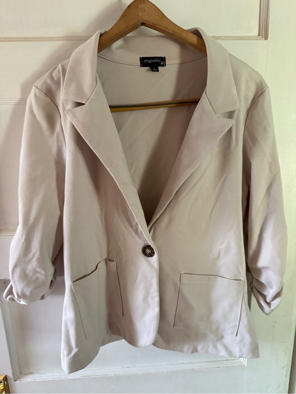 Originality Light Beige Single-Button Women's Blazer